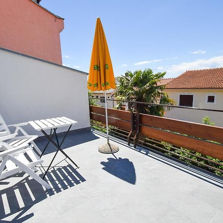 מאלינסקה Apartments Vera מראה חיצוני תמונה