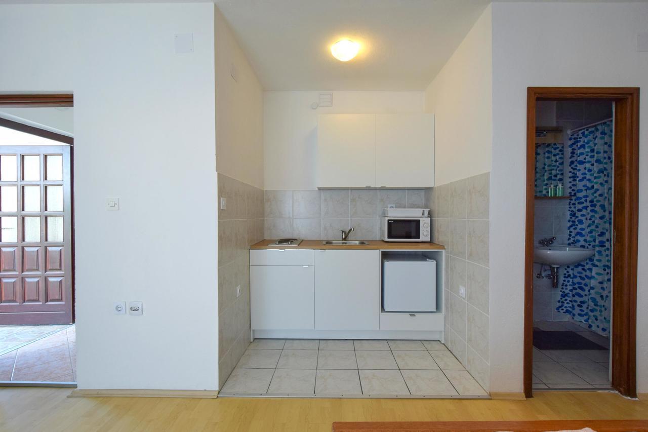 מאלינסקה Apartments Vera מראה חיצוני תמונה